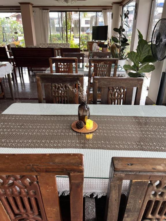 Ritzy House Hotel Chumphon Dış mekan fotoğraf
